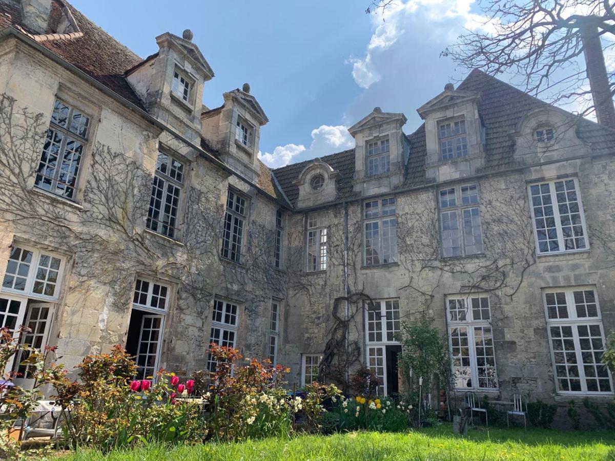 La Maison Saint Joseph Hotel Crepy-en-Valois Exterior photo